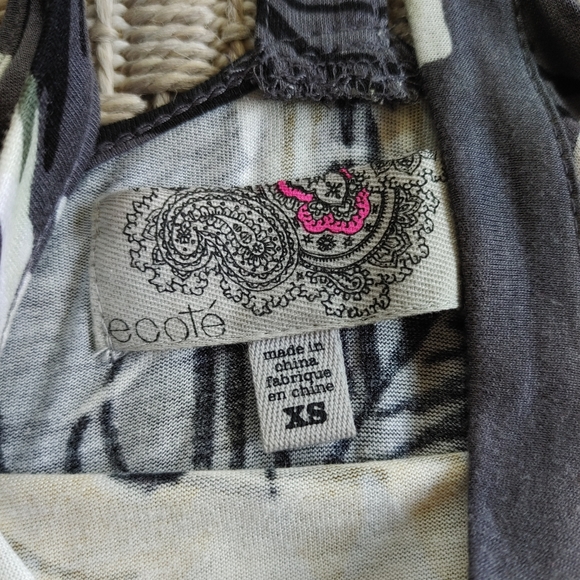 Like New Ecoté UO Tropical Print Tank Top Sz XS - Picture 7 of 9